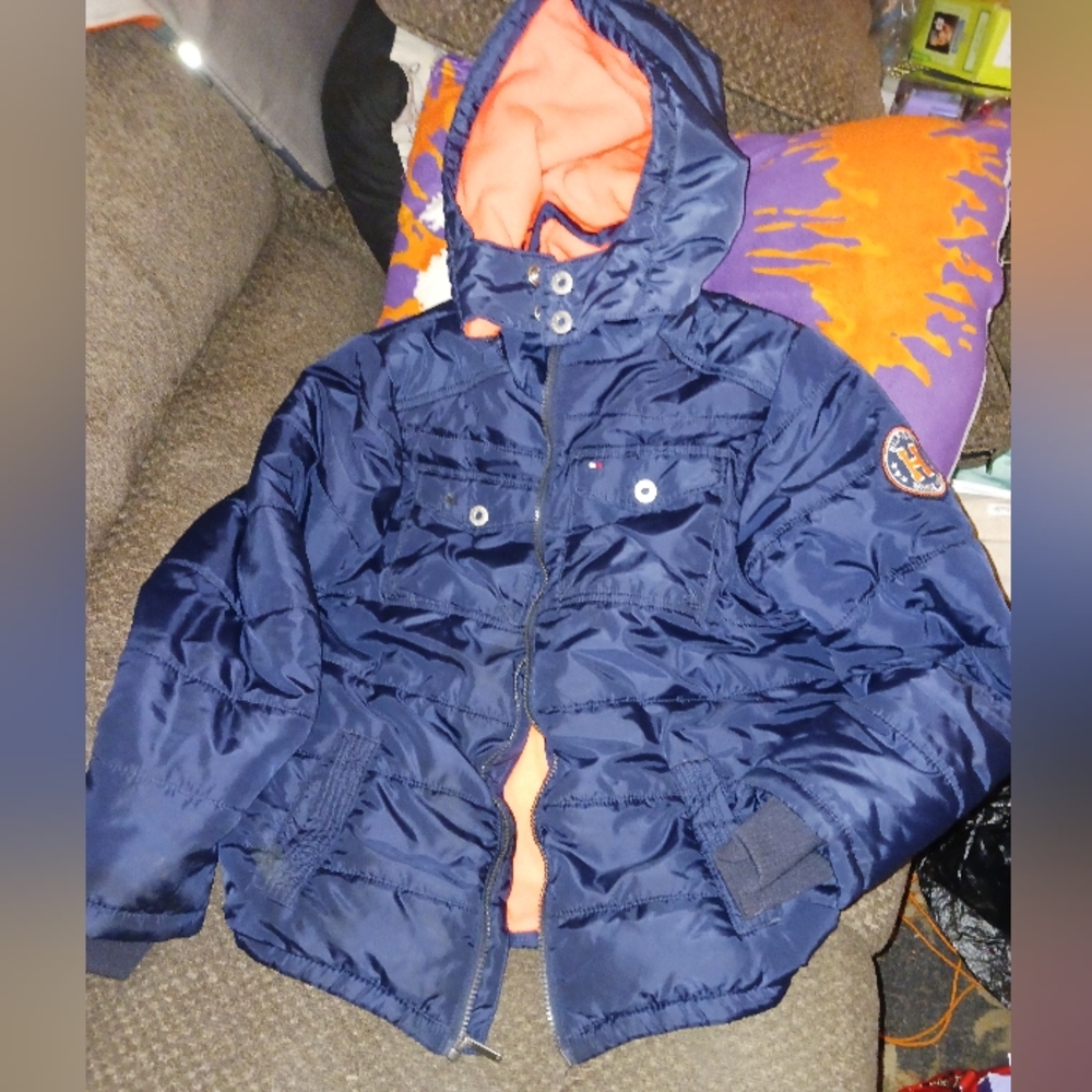 Boys Large Tommy Hilfiger winter coat with removable hat